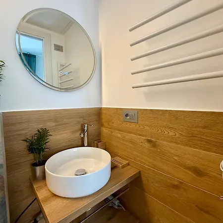 Aurelia Luxury *