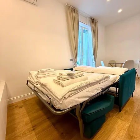 Aurelia Luxury * Řím