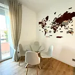 Aurelia Luxury