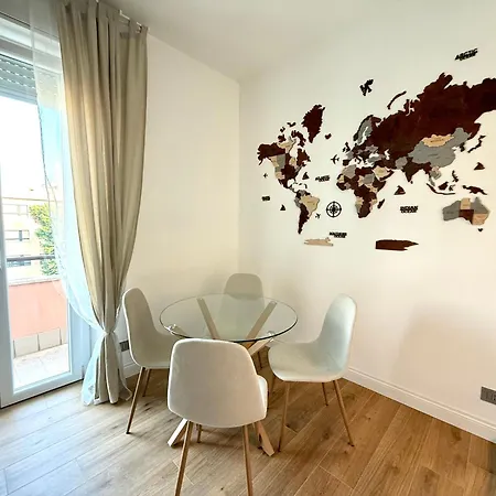 Aurelia Luxury